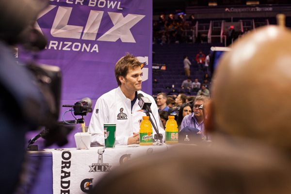 SUPER BOWL LVII (57), GLENDALE — Average Socialite