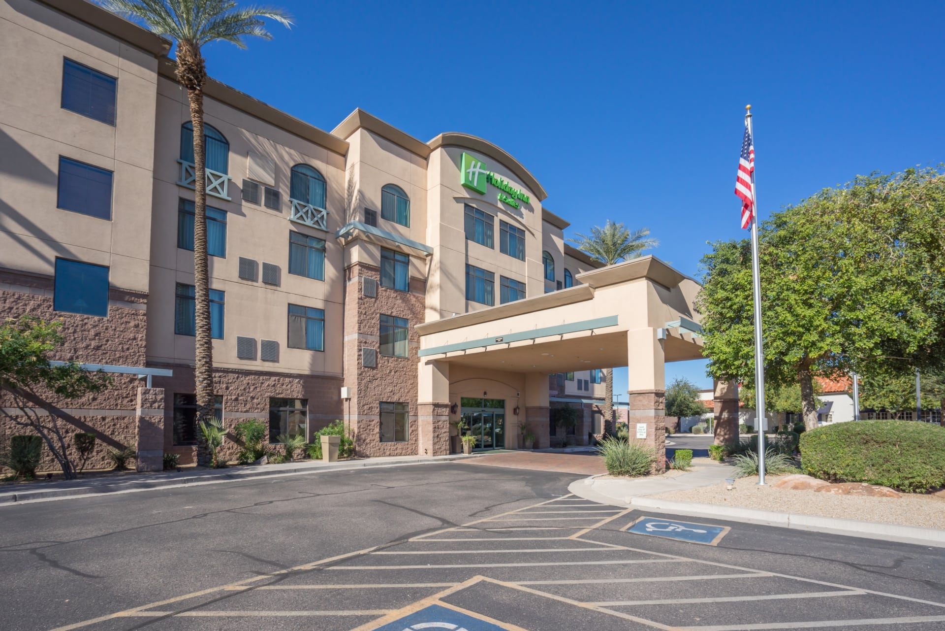 Byrd Hotel Group finalizes $20M sale-leaseback of 4 Goodyear hotels ...