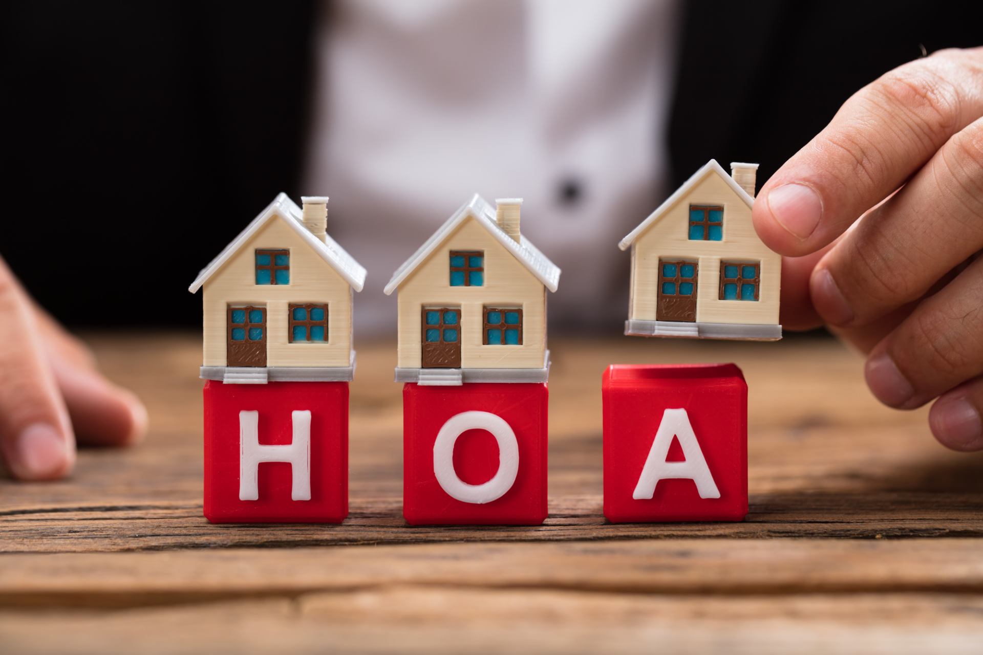 what-do-hoa-homeowners-association-fees-cover-az-big-media