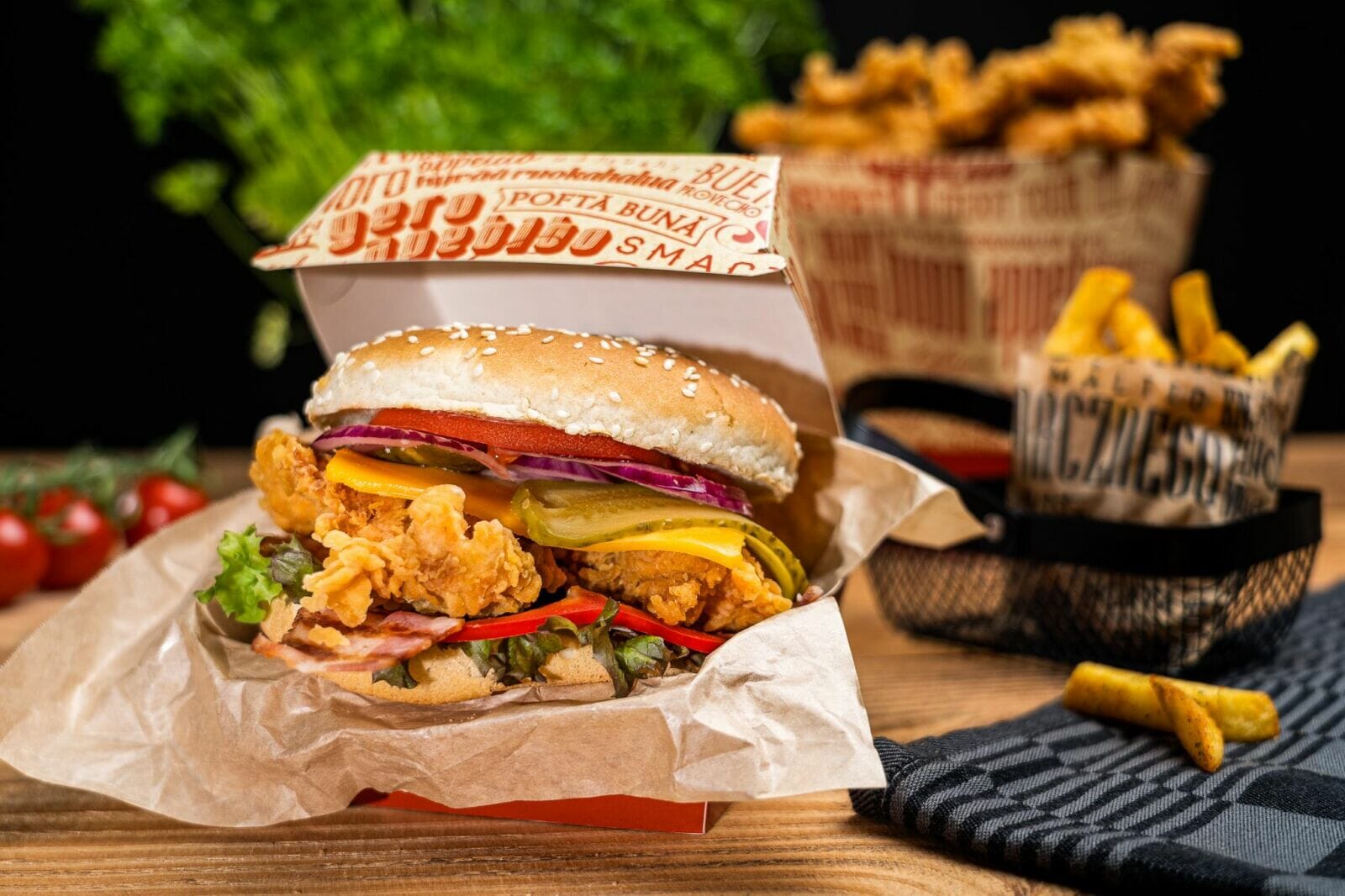 Discover 6 practical packaging solutions for takeaway fastfood AZ