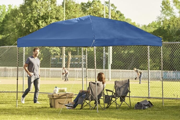 Top 10 reasons to choose a 10x10 custom canopy for commercial and non