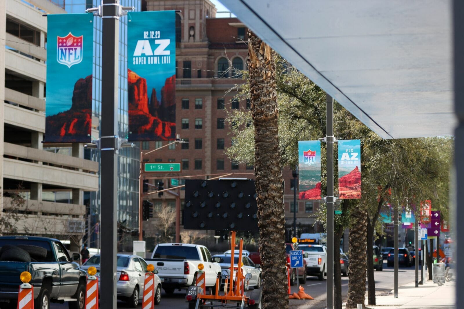 How to get free rides to Super Bowl events in downtown Phoenix