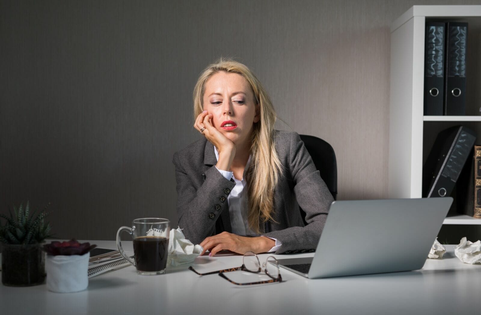 Workforce retention on the line as employers battle employee burnout - Vimarsana News